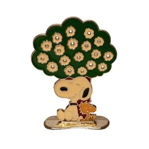 Vintage 1965 SNOOPY Metal Enamel Tree Earring Holder Stand 5" X 4" Woodstock